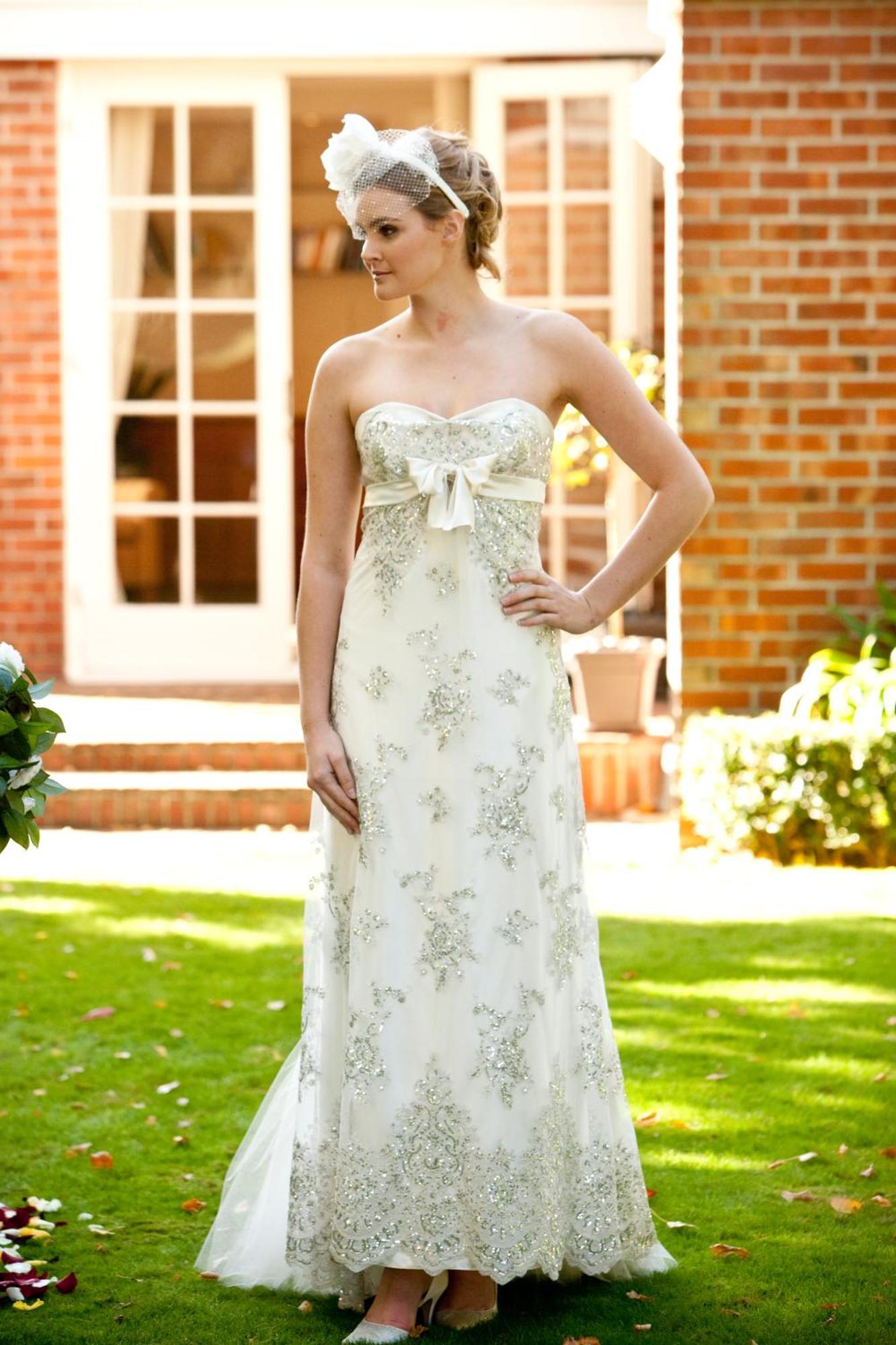 The George Hotel Christchurch Exterior photo A wedding dress